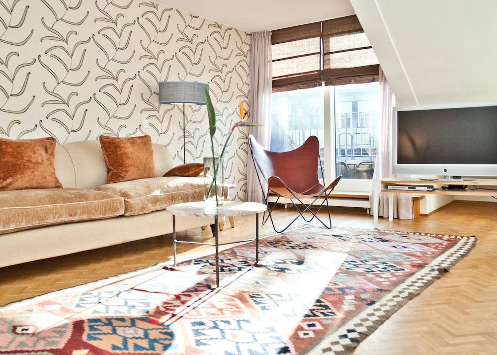 Cortiina Hotel Munchen Bagian luar foto