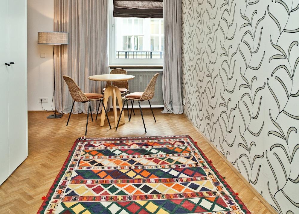 Cortiina Hotel Munchen Bagian luar foto